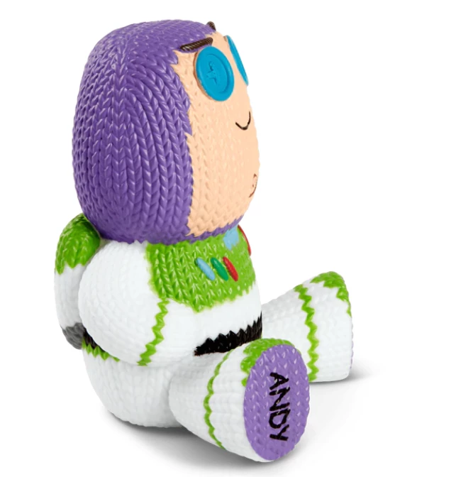 BUZZ - HANDMADE BY ROBOTS 3 BUZZ - HANDMADE BY ROBOTS