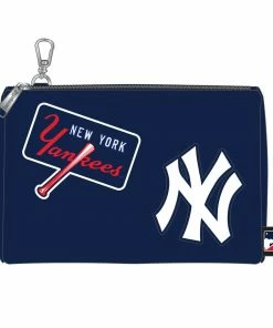 Loungefly MLB NY Yankees Stadium Crossbody Bag With Pouch 6 Loungefly MLB NY Yankees Stadium Crossbody Bag With Pouch