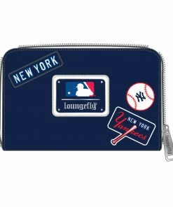 Loungefly MLB NY Yankees Patches Zip Around Wallet